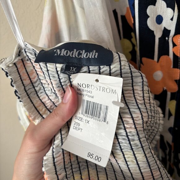 Modcloth NEW 1X Linen Blend Floral Print Halter Jumpsuit - Picture 3 of 16